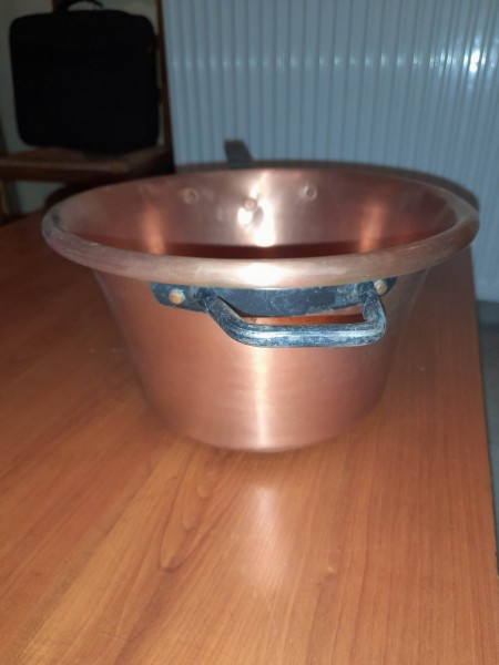 Annonce Ancienne casserole en cuivre
