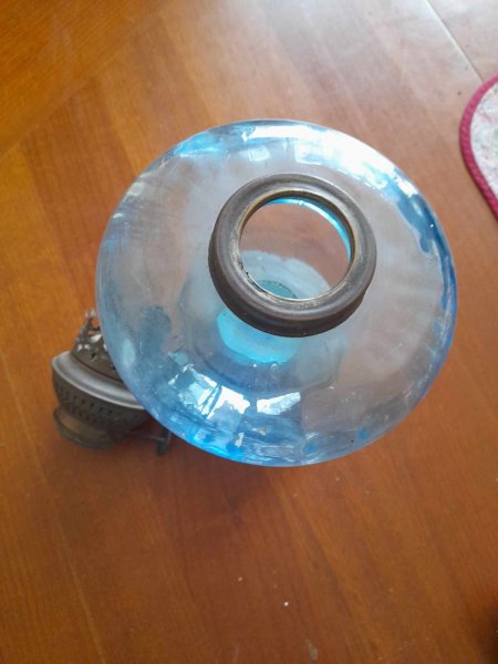 Ancienne lampe &agrave; p&eacute;trole pas cher