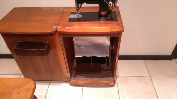 Ancienne machine a coudre