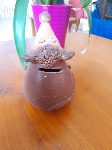 Annonce Ancienne tirelire &agrave; casser - h&eacute;rrisson"