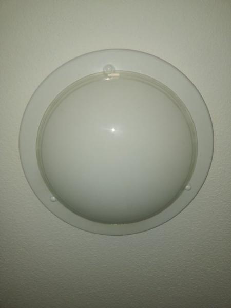 Appliques murales et plafonniers