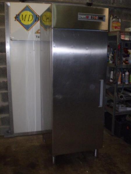 Annonce Armoire inox positive 700l gn2/1 emdb