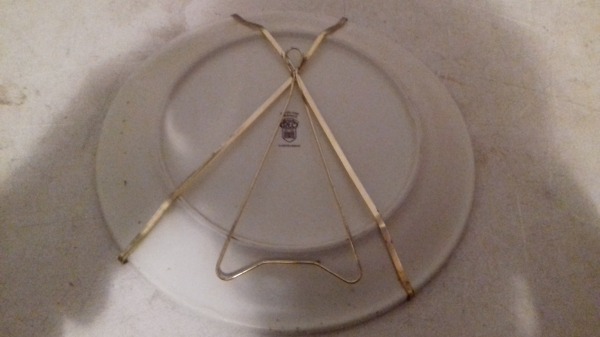 Vente Assiette d&eacute;corative en porcelaine " castelroux "n1