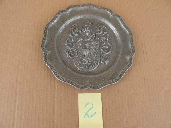 Vente Assiette plate étain 22 cms aigle