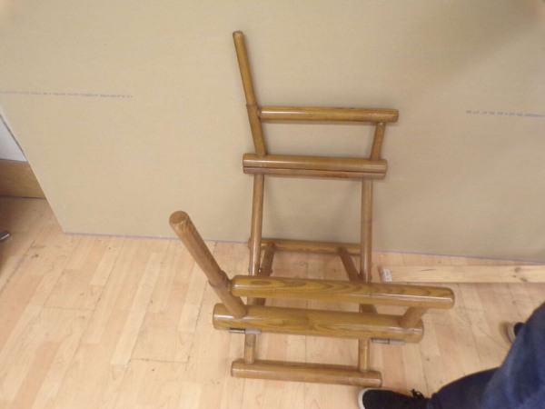 Vente Assises pliantes en bois fauteuil metteur en sc&egrave;ne