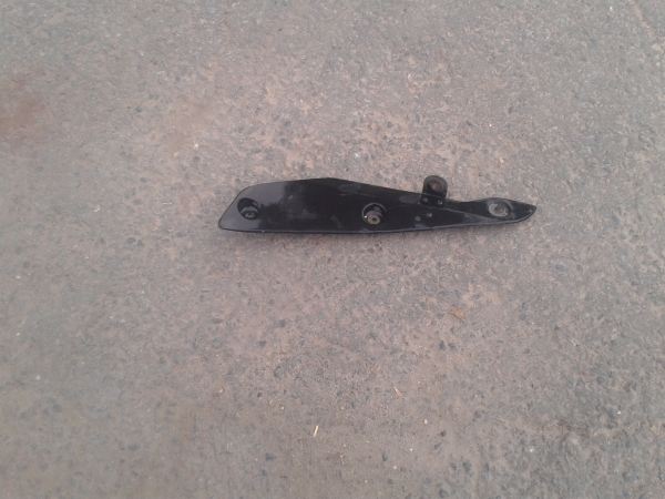 Auvent  car&eacute;nage droit suzuki 800 drs 1991