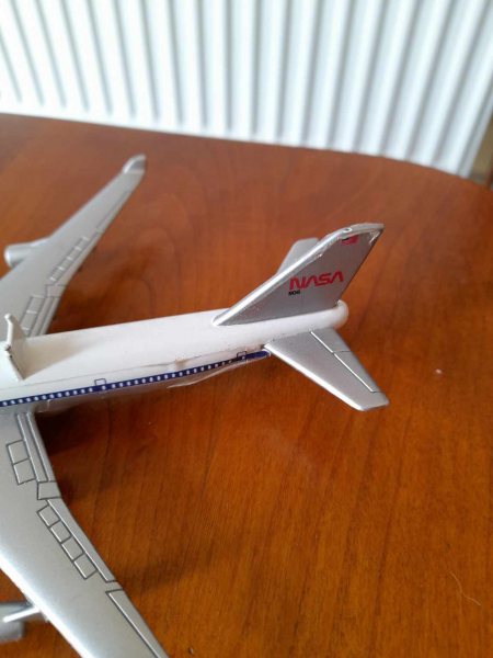 Annonce Avion miniature jouet realtoy - nasa 905