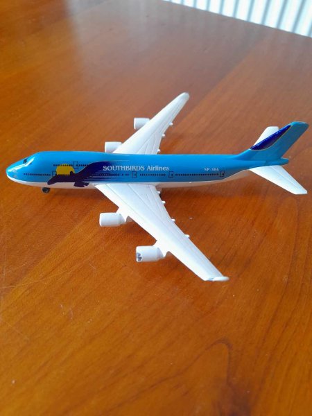 Annonce Avion miniature majorette - booing 747 tm