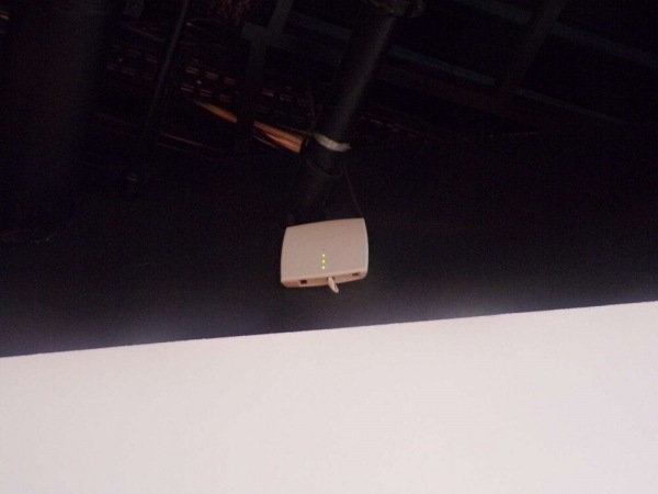 Baies de brassage, switchs, firebox et firewall pas cher