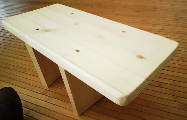 Banc de relaxation, neuf, livr&eacute; d&eacute;mont&eacute;.