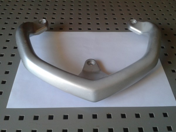 Annonce Barre de maintien peugeot 50 kees bee 2006