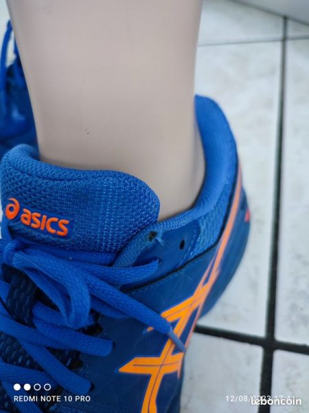 Annonce Baskets asics bleu  taille 39
