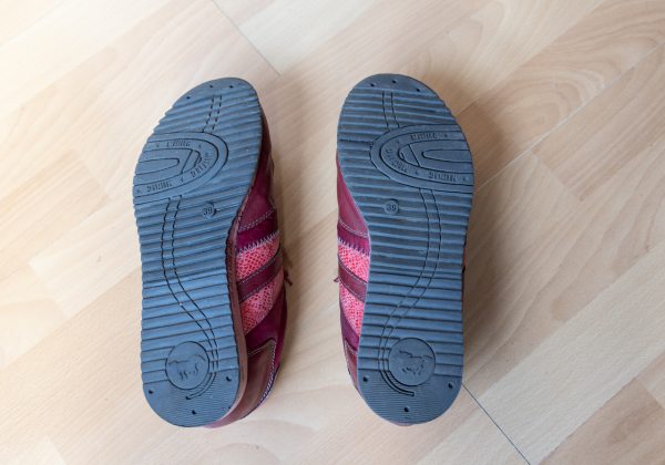 Baskets de ville rouges pas cher