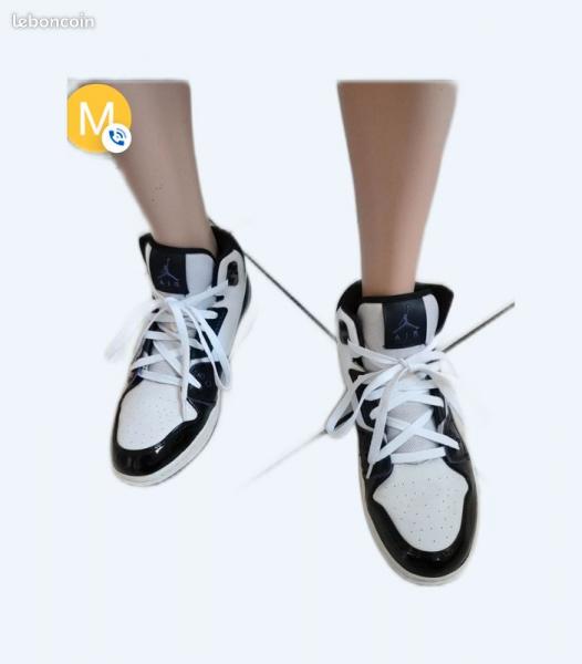 Baskets jordan blanches homme 43