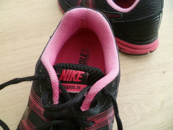 Baskets nike pas cher