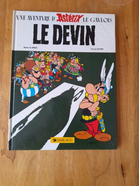 Bd astérix le devin