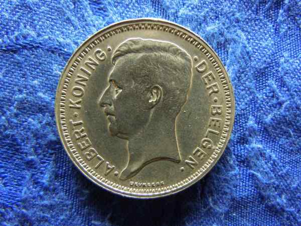 Belgique 20 francs 1934  :  8 €
