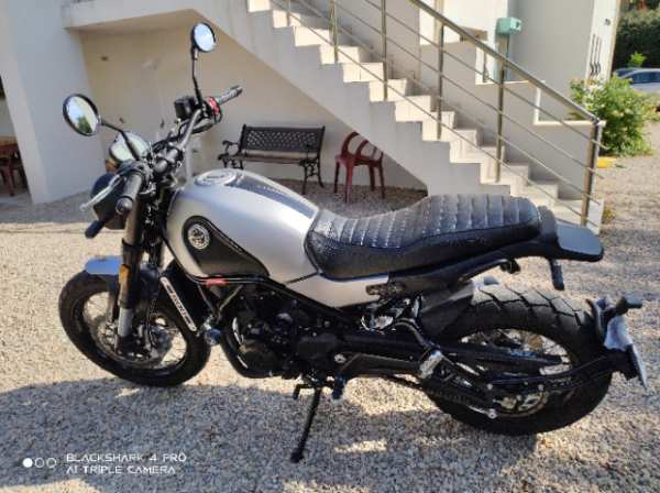 Benelli leoncino trail 500 pas cher