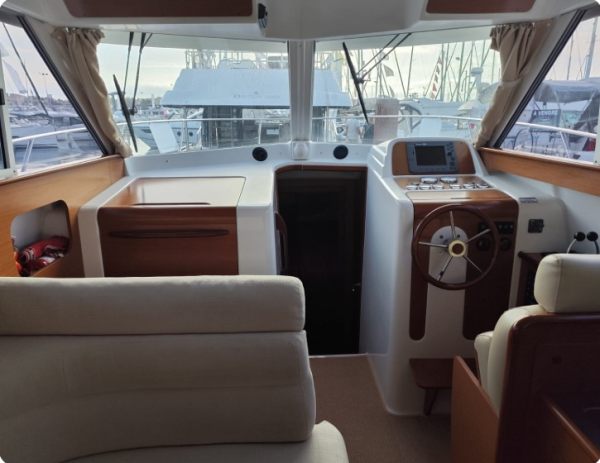 Annonce Beneteau antares 10.80