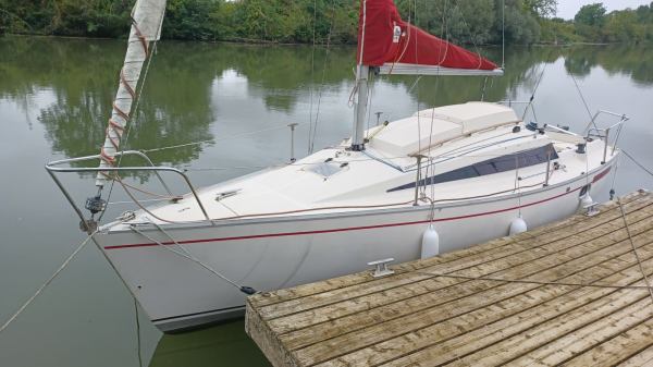 Beneteau first 24