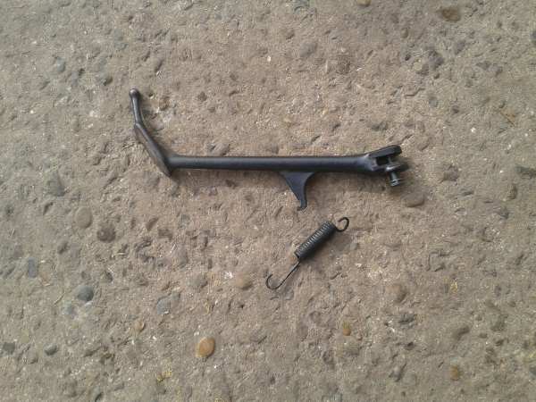 Annonce Béquille latérale honda pc 800 pacific coast 1989