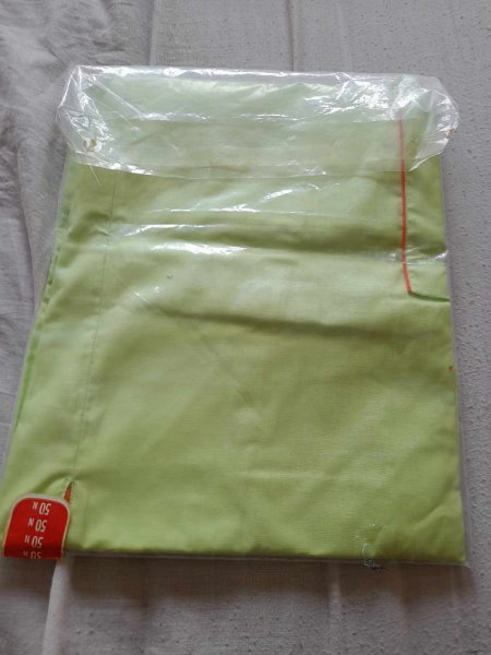 Annonce Blouse robe vert pomme tablier - vintage taille 50