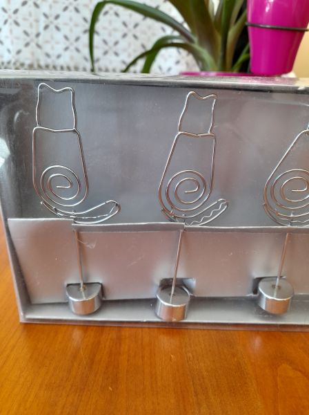 Boite 4 porte m&eacute;mo ou porte photo en m&eacute;tal pas cher