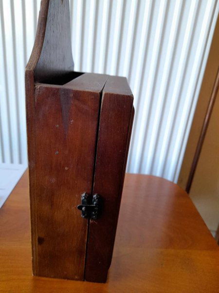 Vente Boite &agrave; cl&eacute;s mural en bois avec horloge - vintage