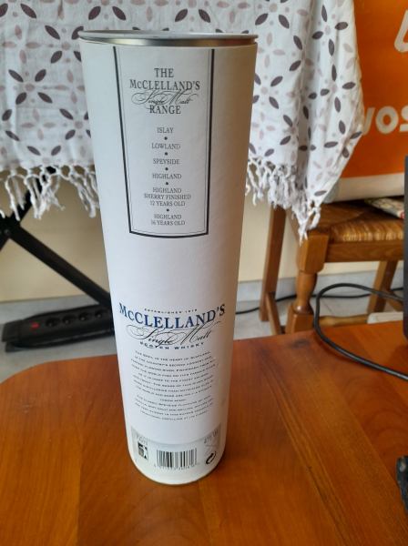 Annonce Boite carton et m&eacute;tal vide whisky mcclelland's