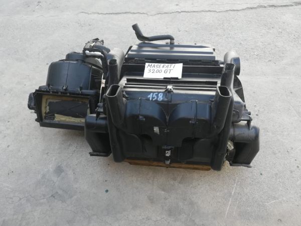 Vente Bo&icirc;te chauffante pour maserati 3200 gt