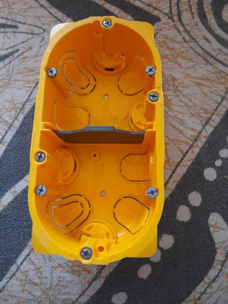 Boîte d'appareillage cloisons sèches - 2 postes -