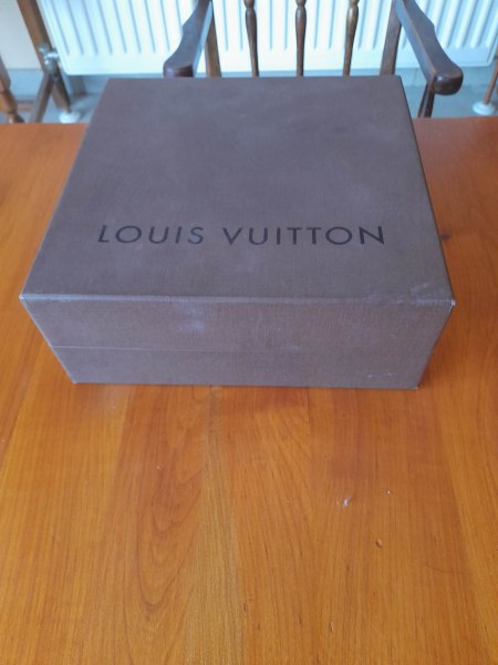 Boite en carton louis vuiton - boite de rangement