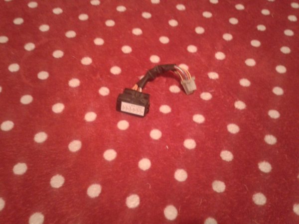 Boite fusible scooter suzuki 125 sixteen 2014 pas cher