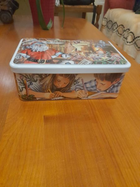 Annonce Boite m&eacute;tal publicitaire vide