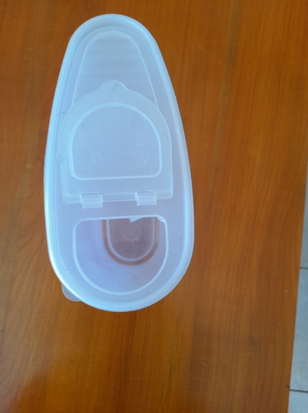 Vente Boite verseuse herm&eacute;tique - plastique