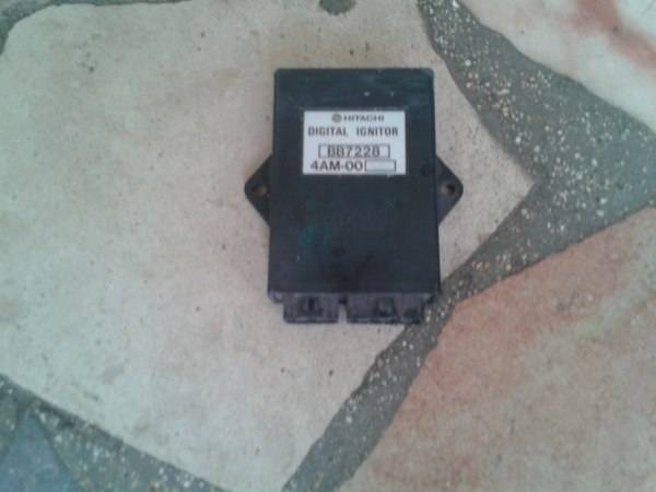 Boitier cdi yamaha 750 fzx 1997 pas cher