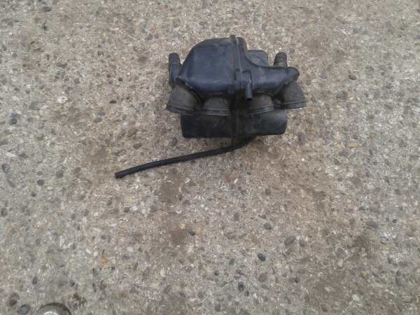 Vente Boitier de filtre a air honda 1000 cbr 1987
