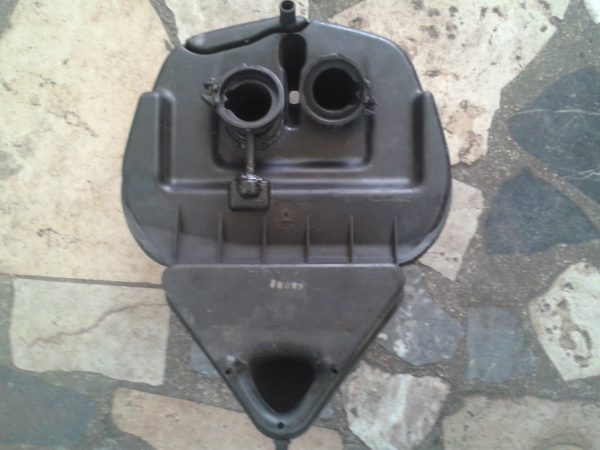 Annonce Boitier filtre a air honda pc800 pacifi coast 1999