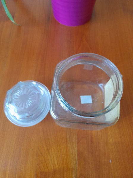 Vente Bonbonni&egrave;re en verre vide