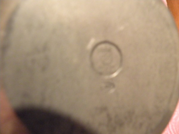 Bonbonni&egrave;re ou bo&icirc;te &agrave; bijoux en &eacute;tain pas cher