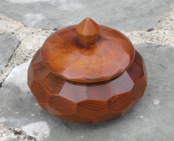 Vente Bonbonni&egrave;re vintage en bois vernis