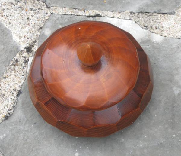 Bonbonni&egrave;re vintage en bois vernis pas cher