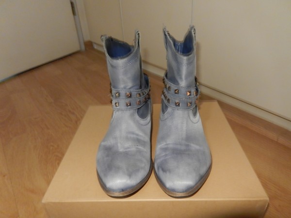 Boots en soie bleue pointure 38