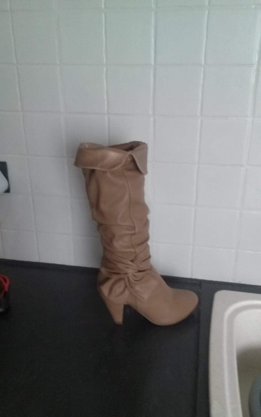 Bottes beiges avec noeud poiture 37 pas cher