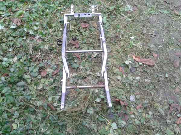 Boucle arri&eacute;re honda 1000 vtr firestorm 2002