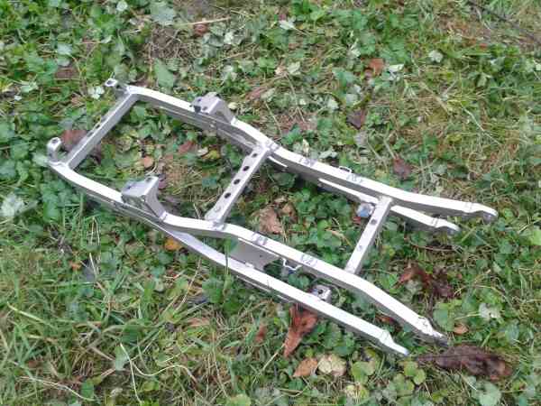 Boucle arriére kawasaki zx9r 2001 pas cher