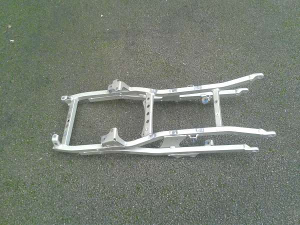 Boucle arriére kawasaki zx9r 2001 pas cher