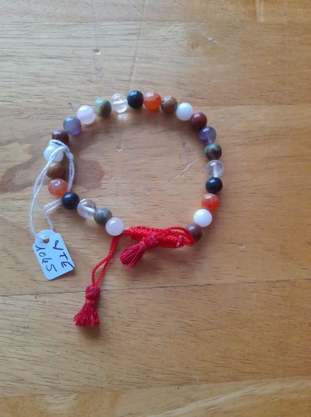 Bracelet style shamballa multi couleurs