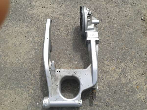 Annonce Bras complet yamaha 1300 fjr 2007