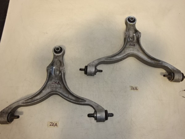 Bras de suspension avant inférieur ferrari 599/612